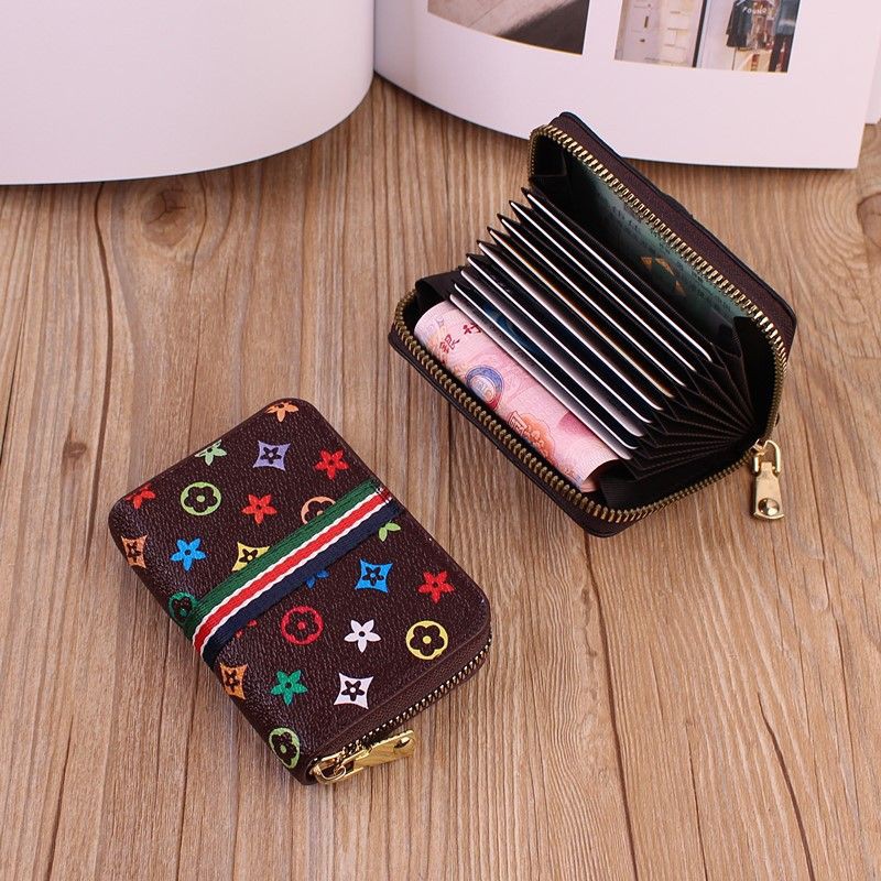 Dompet Kartu / Dompet Kartu Import / Dompet Mini Tanpa Tali / DK0113