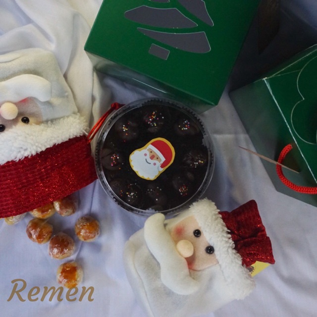 

CHRISTMAS HAMPERS / HAMPERS NATAL / PARSEL NATAL / BINGKISAN NATAL / KUE KERING NATAL