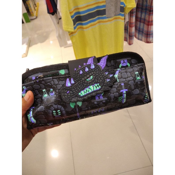 

SMIGGLE TEMPAT PENSIL POUCH ORIGINAL SALE