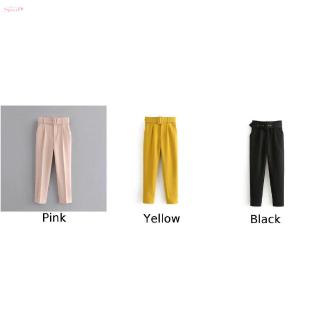 Celana Panjang Casual Wanita dengan Model High Waist dan Celana Panjang Casual Wanita dengan Model High Waist dan