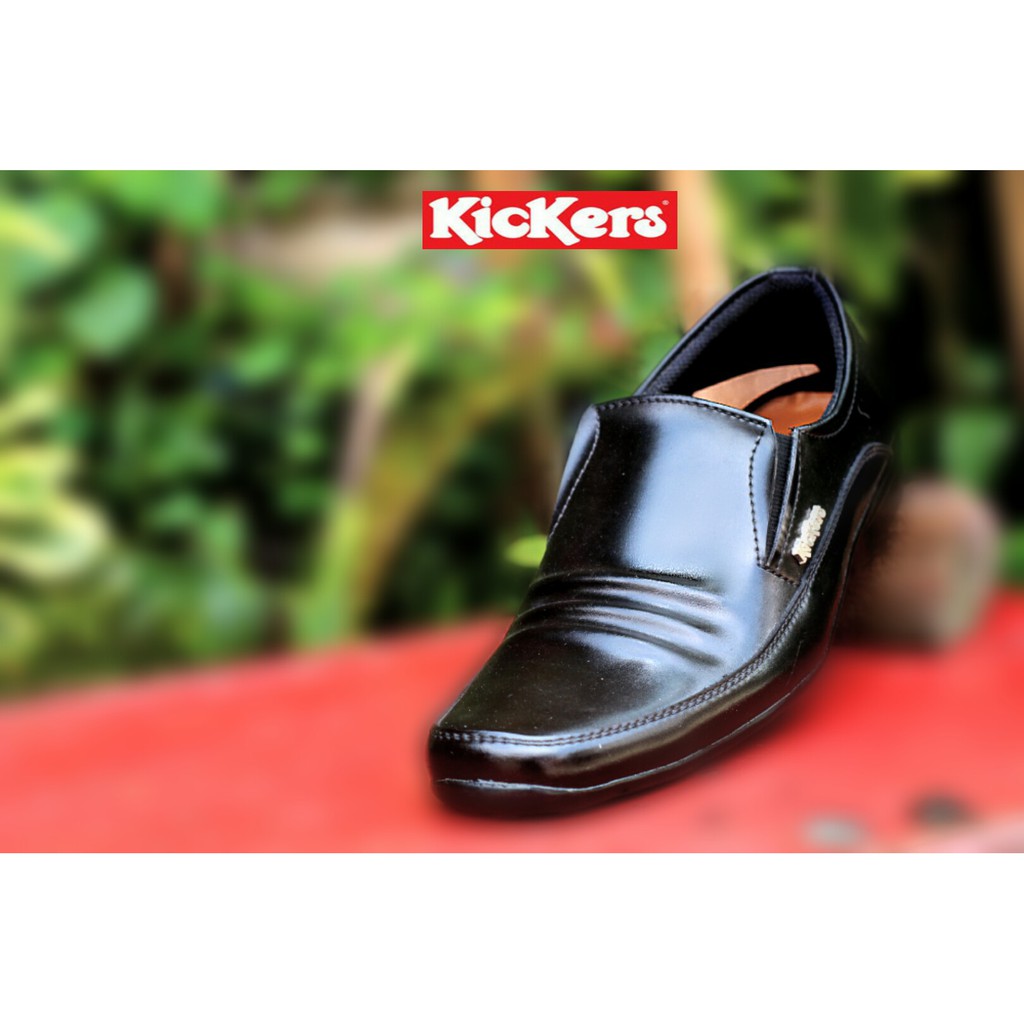 SEPATUPRIA FORMAL KERJA KANTORAN KICKERS 23 HITAM SANTAI DAN GAYA