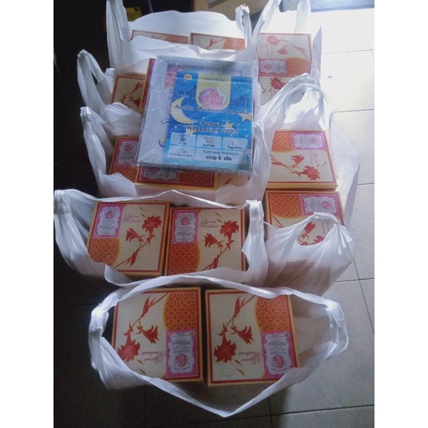 

Cettring Aqiqah Nasi Box