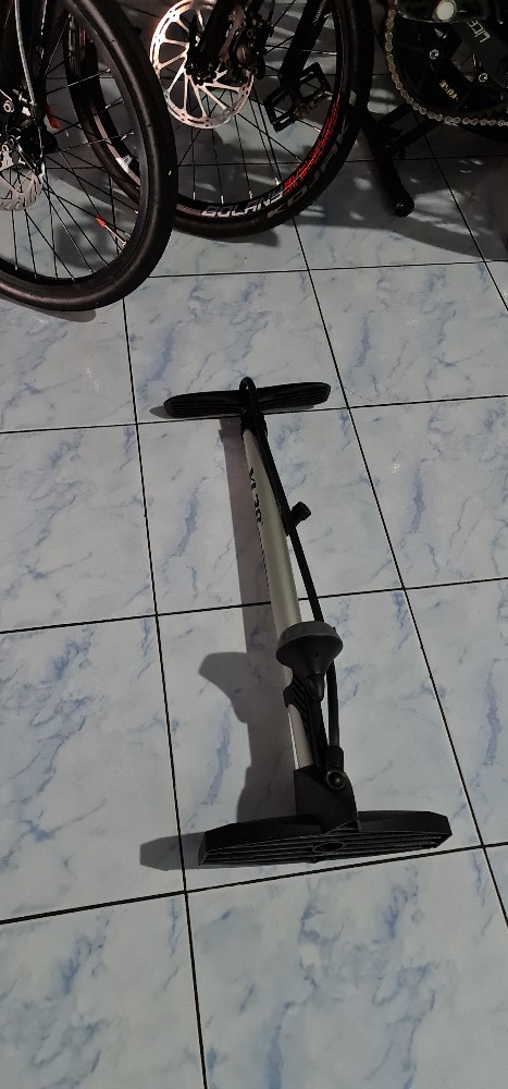 Xlr8 Taiwan 160 Psi Pompa Lantai Sepeda High Pressure Tekanan Tinggi Floor Pump