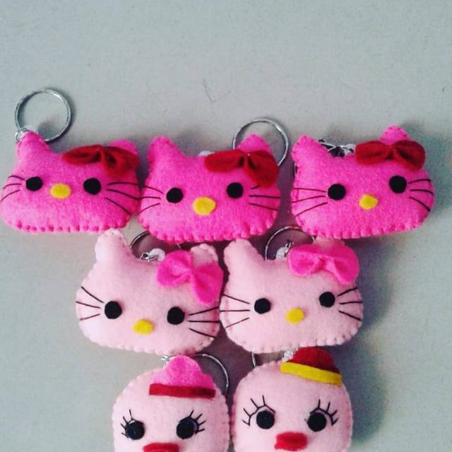  Gambar  Gantungan  Kunci  Hello Kitty Dari Kain Flanel  Info 