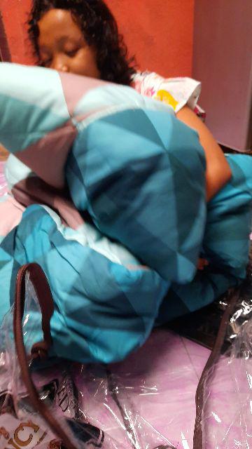 Bedcover Premium Tinggi 30 Cm Vallery Quincy Uk. King (180x200)cm Motif Bertema Biru Dan Laut