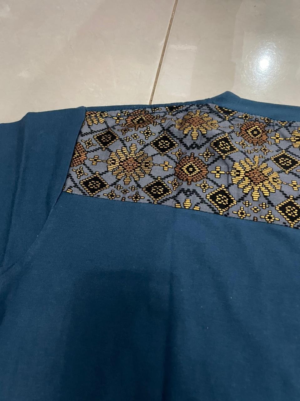 Kaos Batik Kaos Oblong Willow Lengan Pendek Pria Wanita