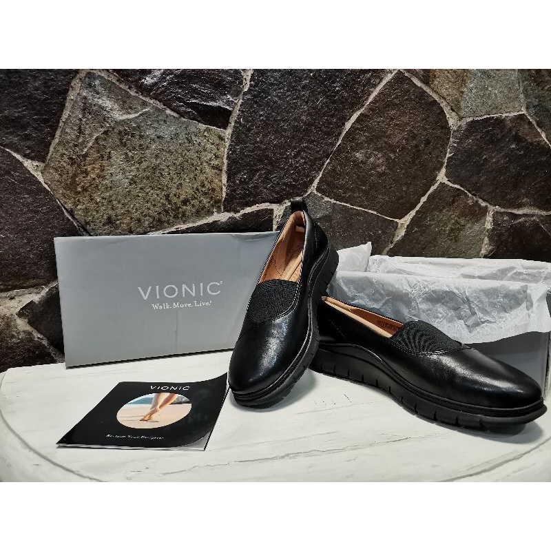Vionic Leather Slip Linden Black Shoes EU. 38,5