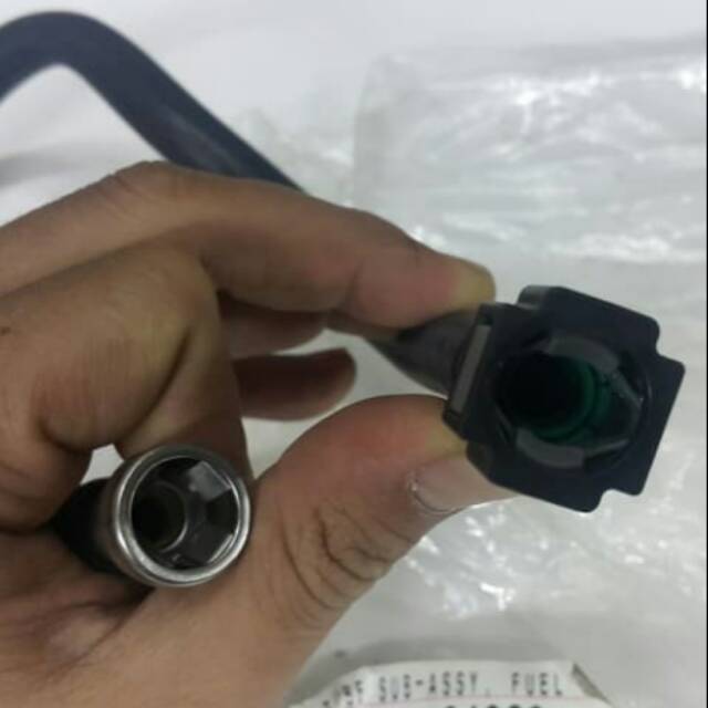 Selang Bensin Depan Vios Lama Gen 1 Old Th 2003 2004 2005 2006 Original
