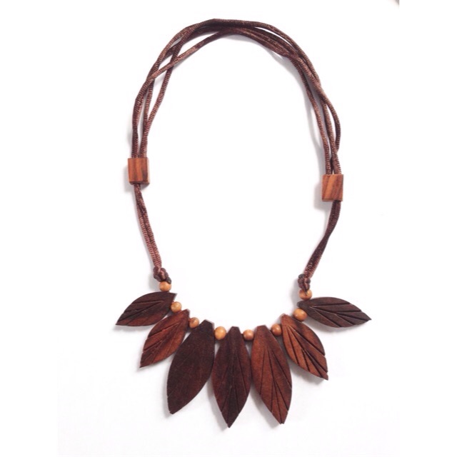 Kalung kayu fashion wanita handmade etnik