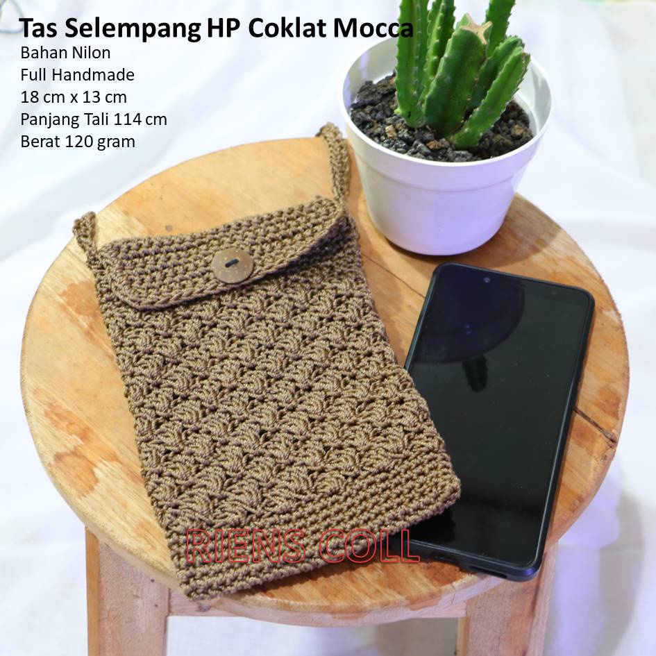 TAS HP RAJUT. TAS HANDPHONE. TAS HP SELEMPANG RAJUT NILON WARNA COKLAT MOCCA. Riens Collections