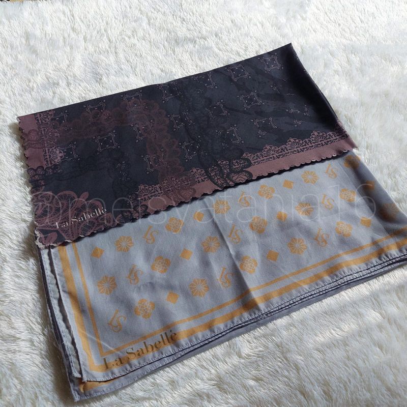 Preloved lasabelle ( lasabelle, buttonsvarves, ayubyayulestari )