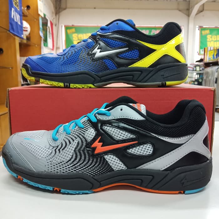Sepatu spatu badminton bulutangkis bulu tangkis eagle moonlight ori
