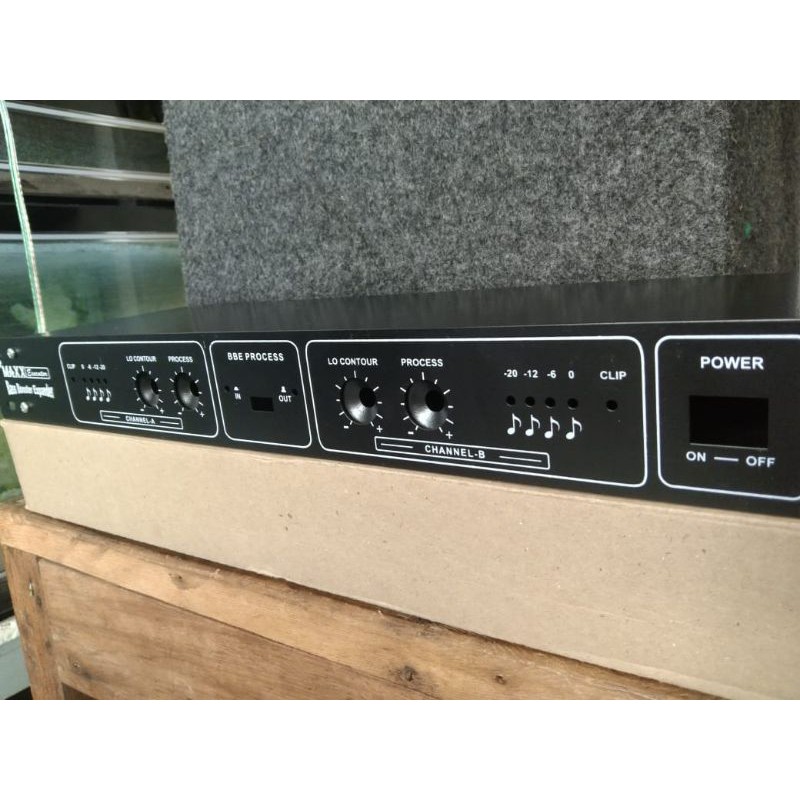 box bass boster expander