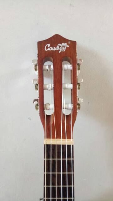 Gitar akustik cowboy gitar lele gitar mini senar 6 BONUS SOFTCASE CAPO DAN PICK