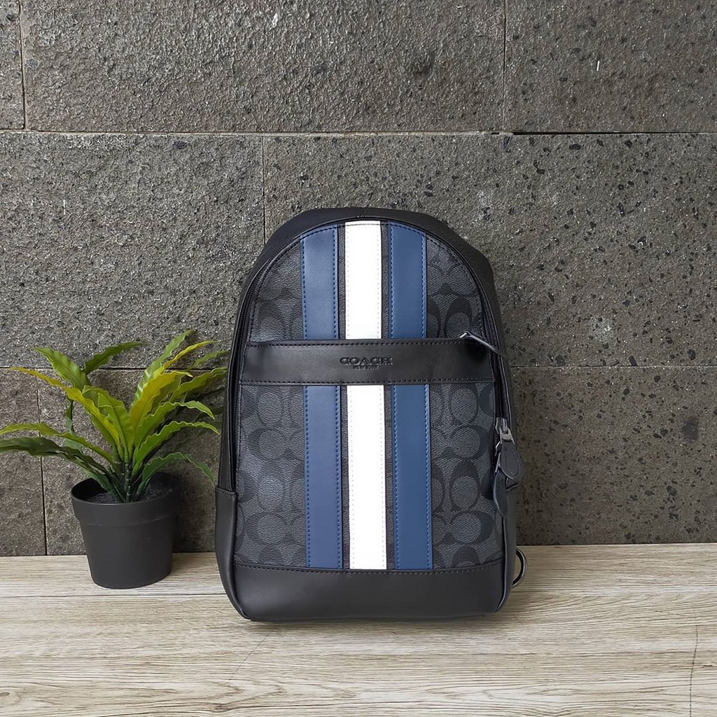 TAS PRIA COACH CHARLES SLING PACK IN SIGNATURE VARSITY STRIPE