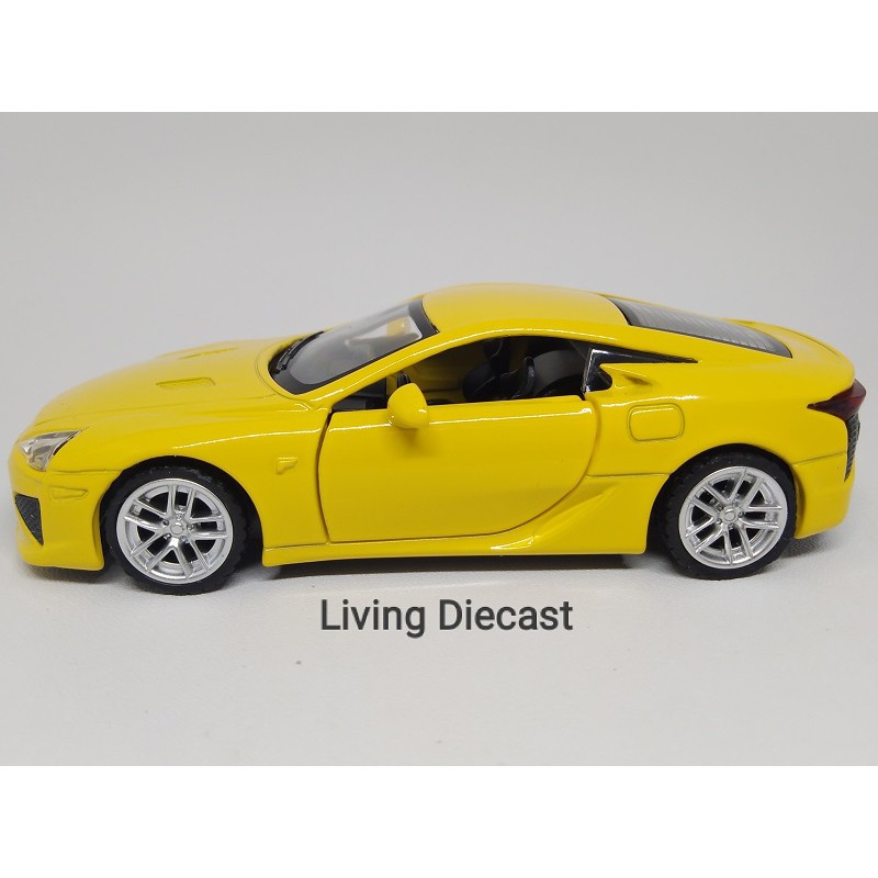 Diecast / miniatur Mobil Lexus LFA (Yellow color)