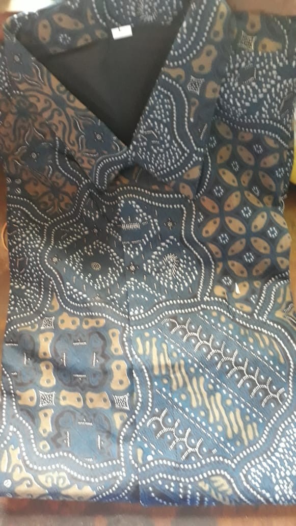 Batik Pria Lapis Furing Katun Primisima Batik Solo Godongan Merah