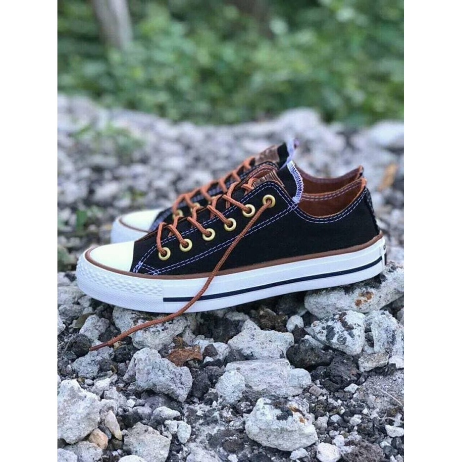 Sepatu Sneakers Casual All Star Convers_ Tali Premium PriaWanita + Dus - Premium Pendek Hitam Putih