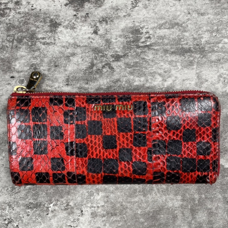 [PRELOVED] dompet panjang miu miu long wallet miumiu