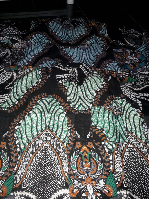 Batik Couple Keluarga Sania Ruffle Ori Ndoro Jowi Dnt Motif Madu