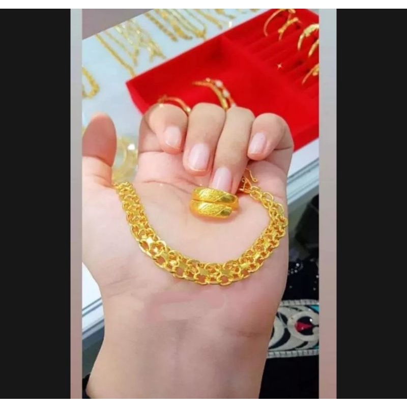 Gelang Tangan Wanita Titanium Anti Karat Motif Rantai Pipih Free Cincin Gold Ular