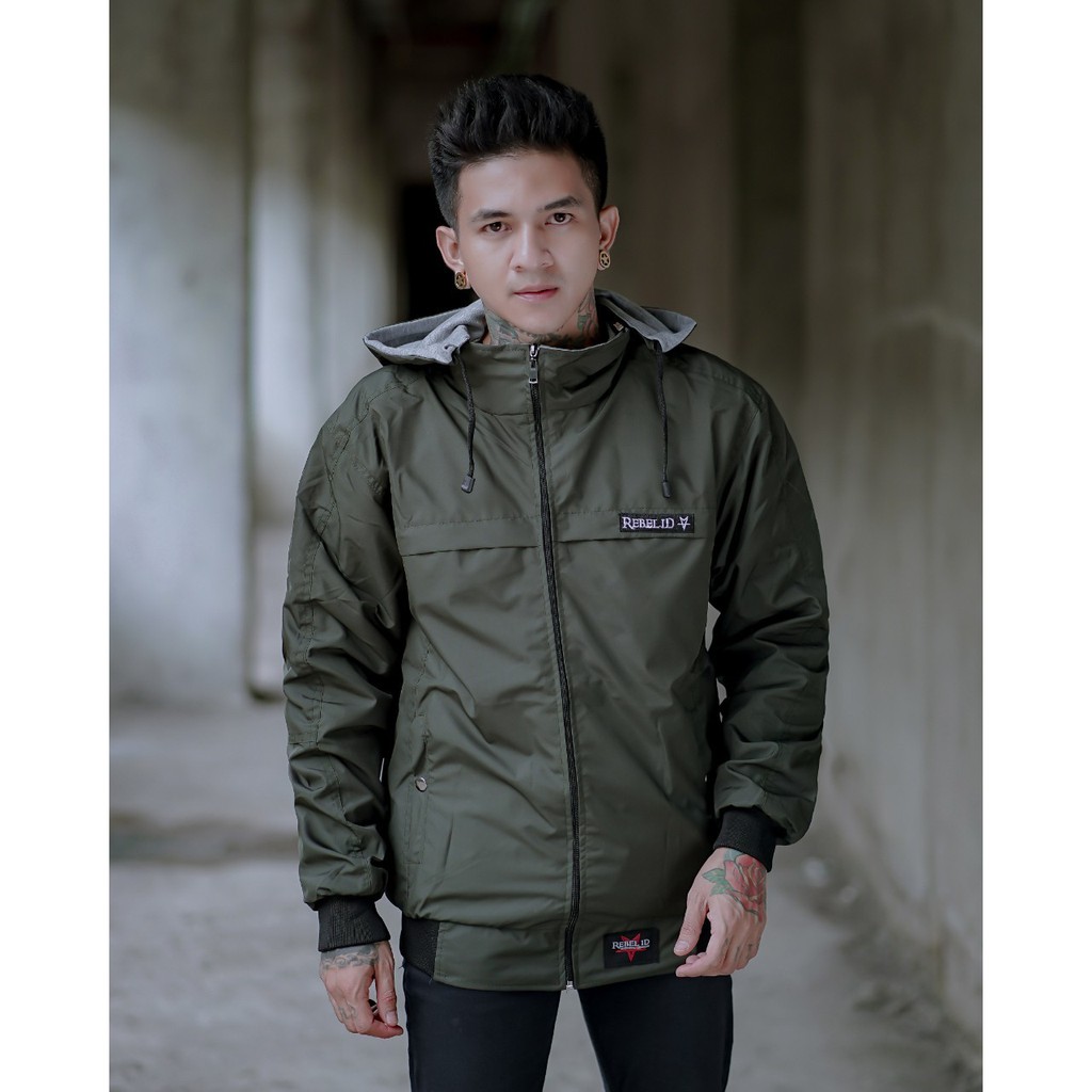JAKET TASLAN PRIA WATERPROOF