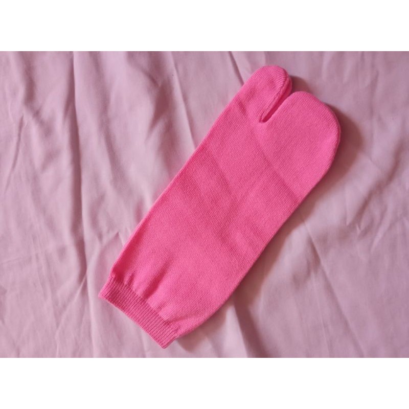 Kaos kaki pendek jempol semata kaki-Pink