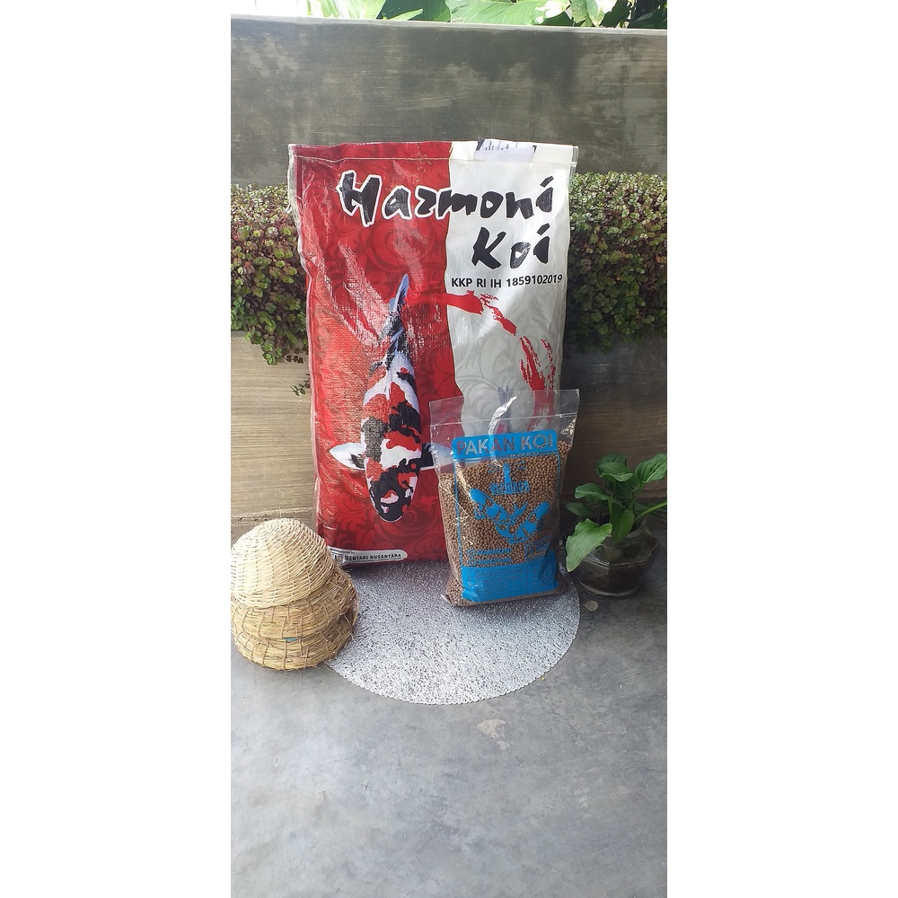 Pakan Ikan Koi Harmoni