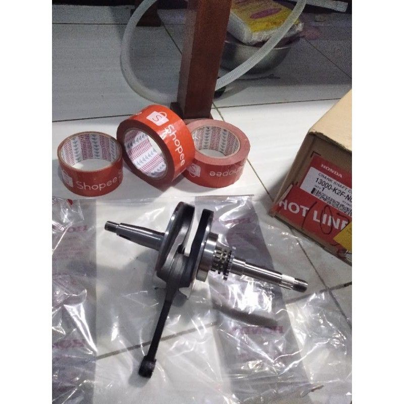 CRANK SHAFT COMP ASSY STANG SEHER SCOOPY LED 2021 13000K2FN00