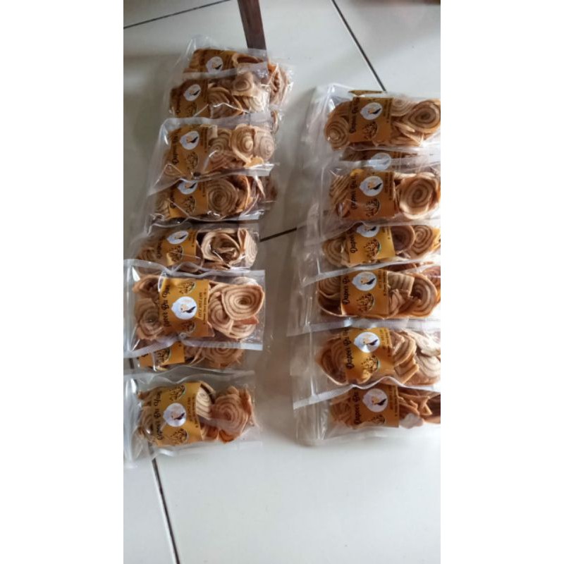 

KUPING GAJAH (JAJAN LEBARAN)