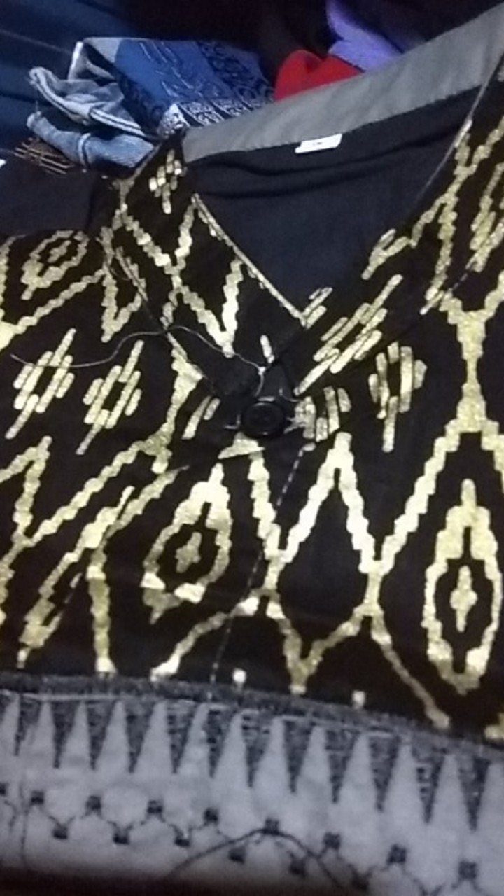 Kemeja Casual Lengan Pendek Atasan Pria Srikaha Buat Pria Sejati