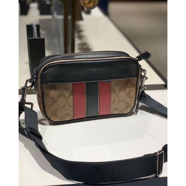Coach graham tan camera bag