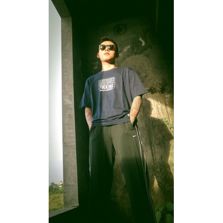 Underpass T-shirt navy fucking day