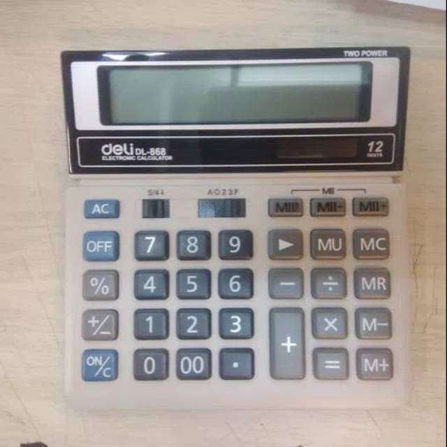 

Kalkulator 12 digit Deli Garansi
