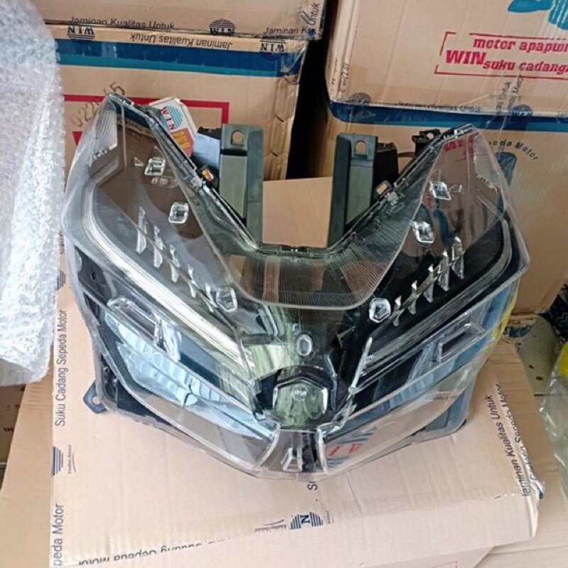 Lampu Depan Refektor Reflektor Vario 125 Vario 150 LED NEW 2018 2019 2020 Merek Win Merk win