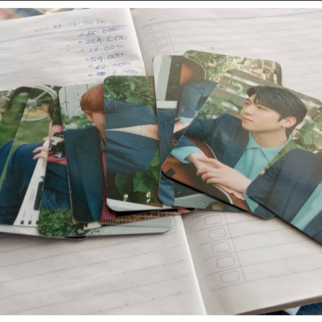 BOOKED PC DAY6 THE PRESENT SHARING MEMBER