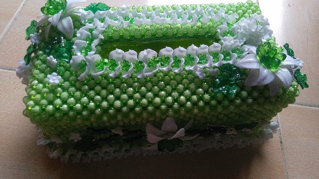 Kotak Tisu Bunga Manik Full