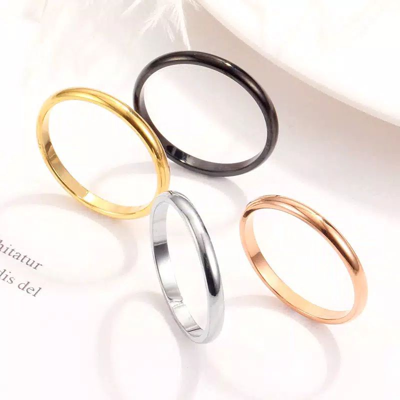 Cincin Pasangan Bahan Stainless Steel Titanium Warna  CLV01