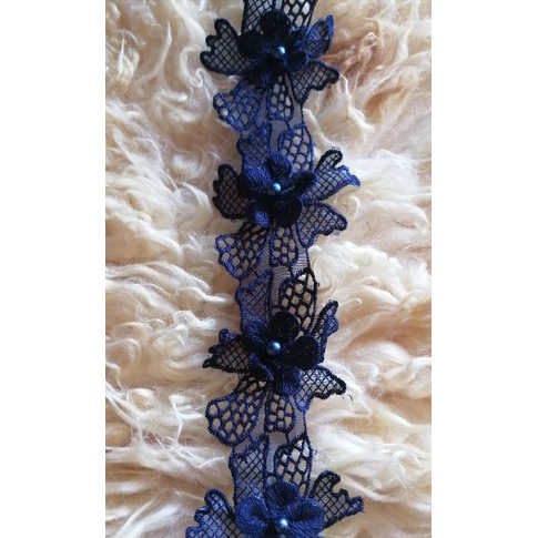 renda bordir organdi bunga tumpuk dengan mutiara per setengah meter (8pcs bunga)