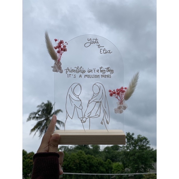 

Acrylic Gift Box