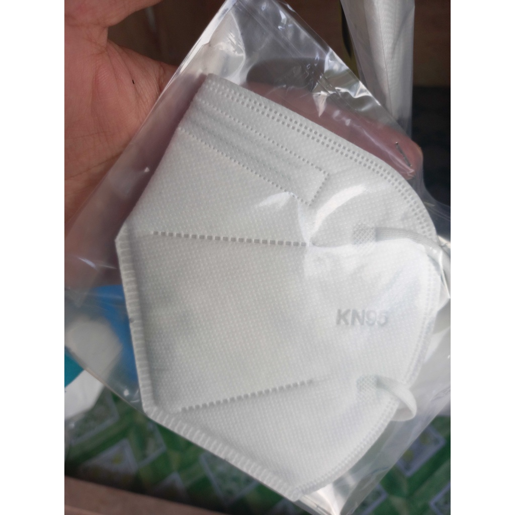 MASKER MEDIS KN95 FFP2 Folding Anti-particulate Mask