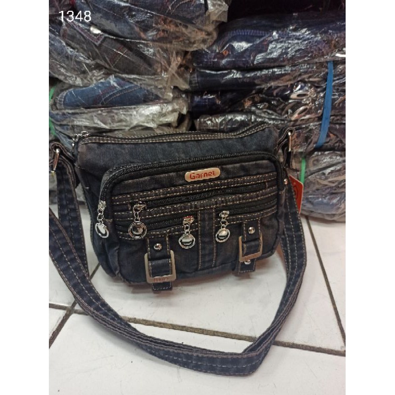 promo tas selempang wanita bahan levis original garnet