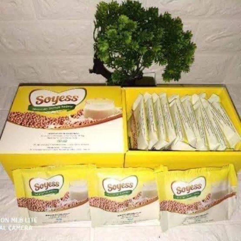 

SOYES SUSU SOYA TERBUAT DARI KEDELAI BERKALSIUM