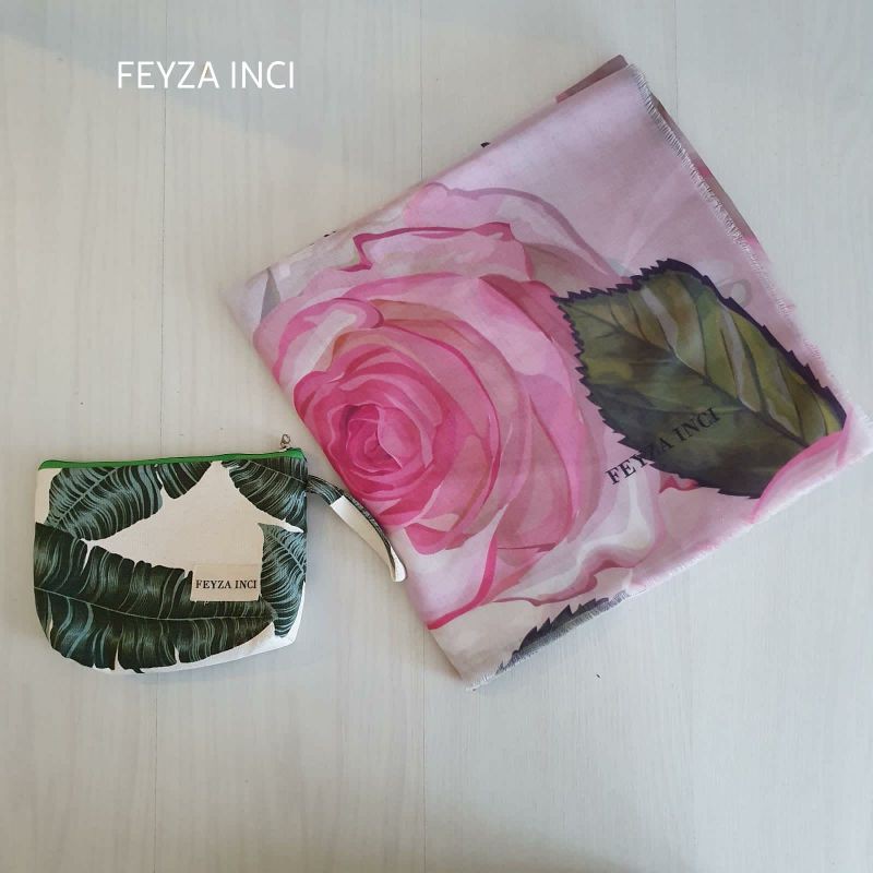 feyza inci, jilbab segi empat,