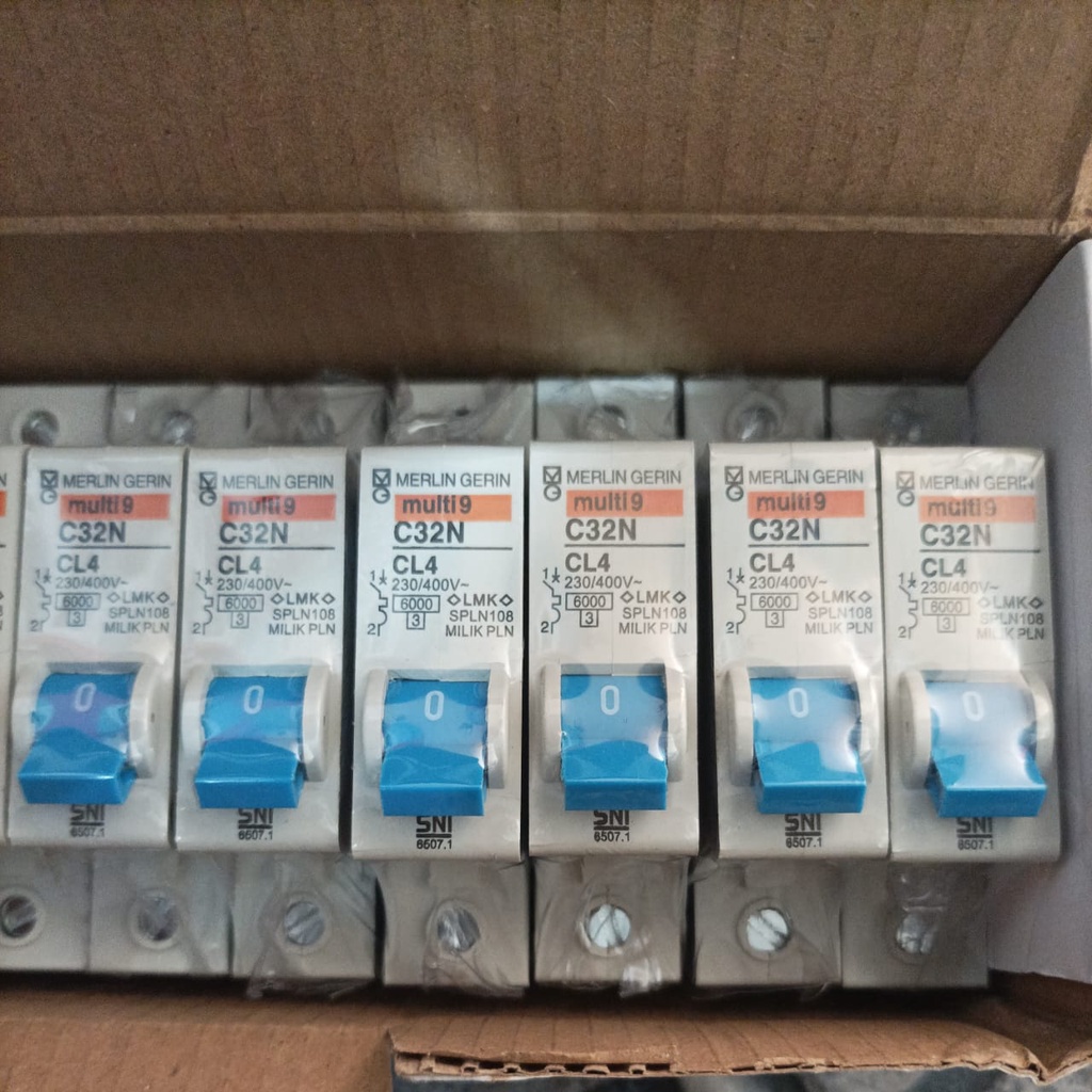 ID MCB MODIF PLUS SEGEL TIMAH MERLIN GERIN 2 AMPER 4 AMPER MCB LISTRIK CL 2 CL 4 KUAT BEBAN 900-2300