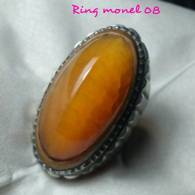 Cincin batu pandan nanas madu sisik betok kelas penikmat