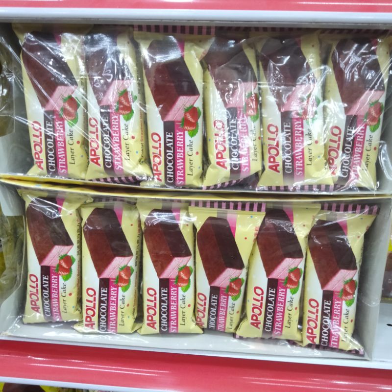 

APOLLO Chocolate Strawberry Layer Cake Isi 24pcs