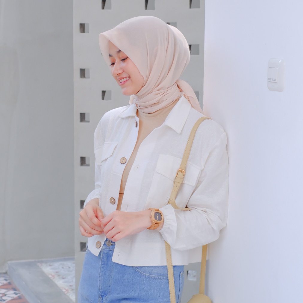 Kemeja Linen Crop Outer Wanita