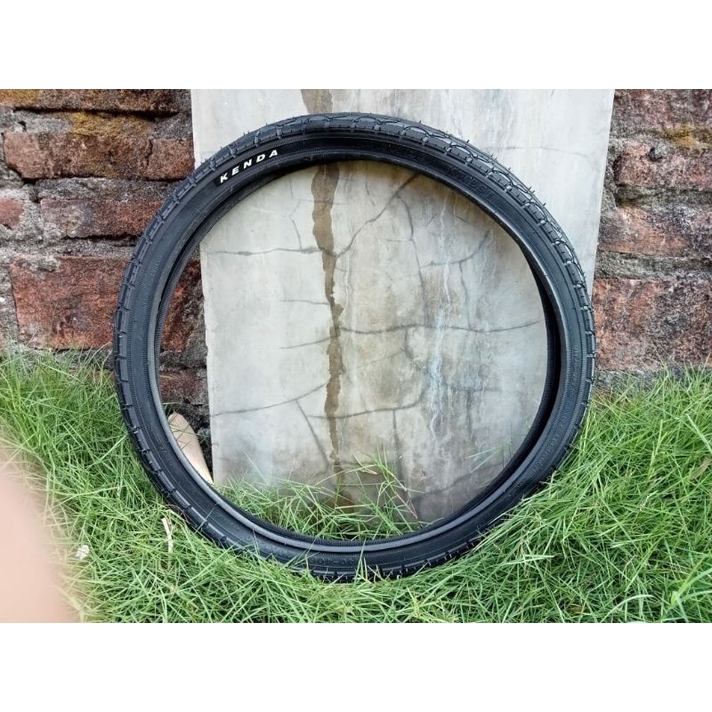 ban luar sepeda 20 x 1.50 - ban sepeda 20x1.50 - ban luar sepeda 20 x 1,50