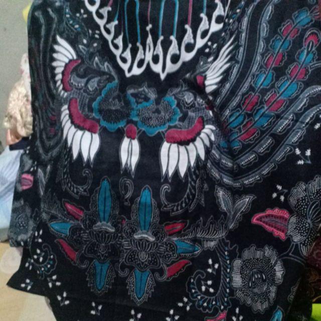 Tunik Batik Cewek Motif Kupu Hitam